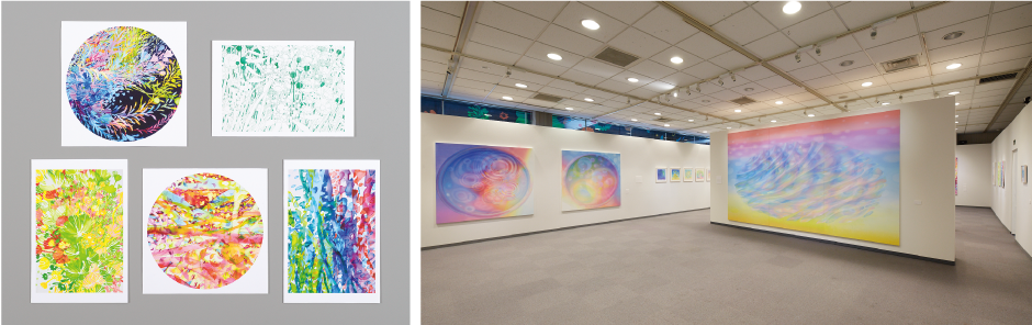写真左：ポストカードなどの販売アイテムも作成／写真右： MGG「曽谷朝絵展“Topia”」での原画展示の様子